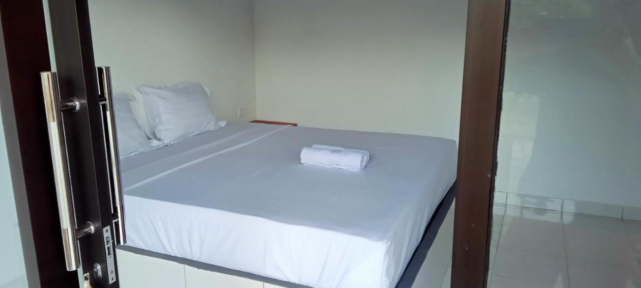 Giri Homestay آميدْ المظهر الخارجي الصورة